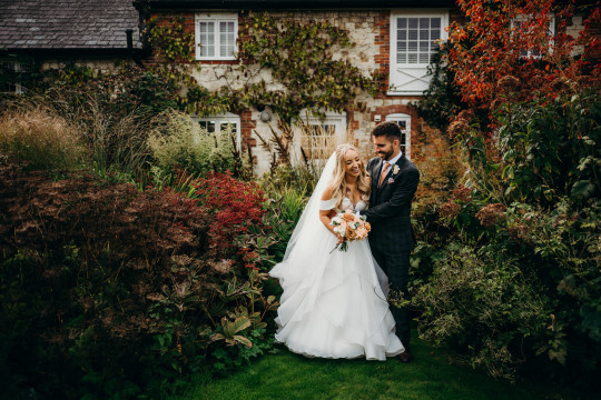 Bethany and Cameron // Bury Court Barn